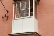 Панорамное остекление балкона от пола до потолка
